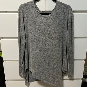Heather gray asymmetrical long sleeve top.